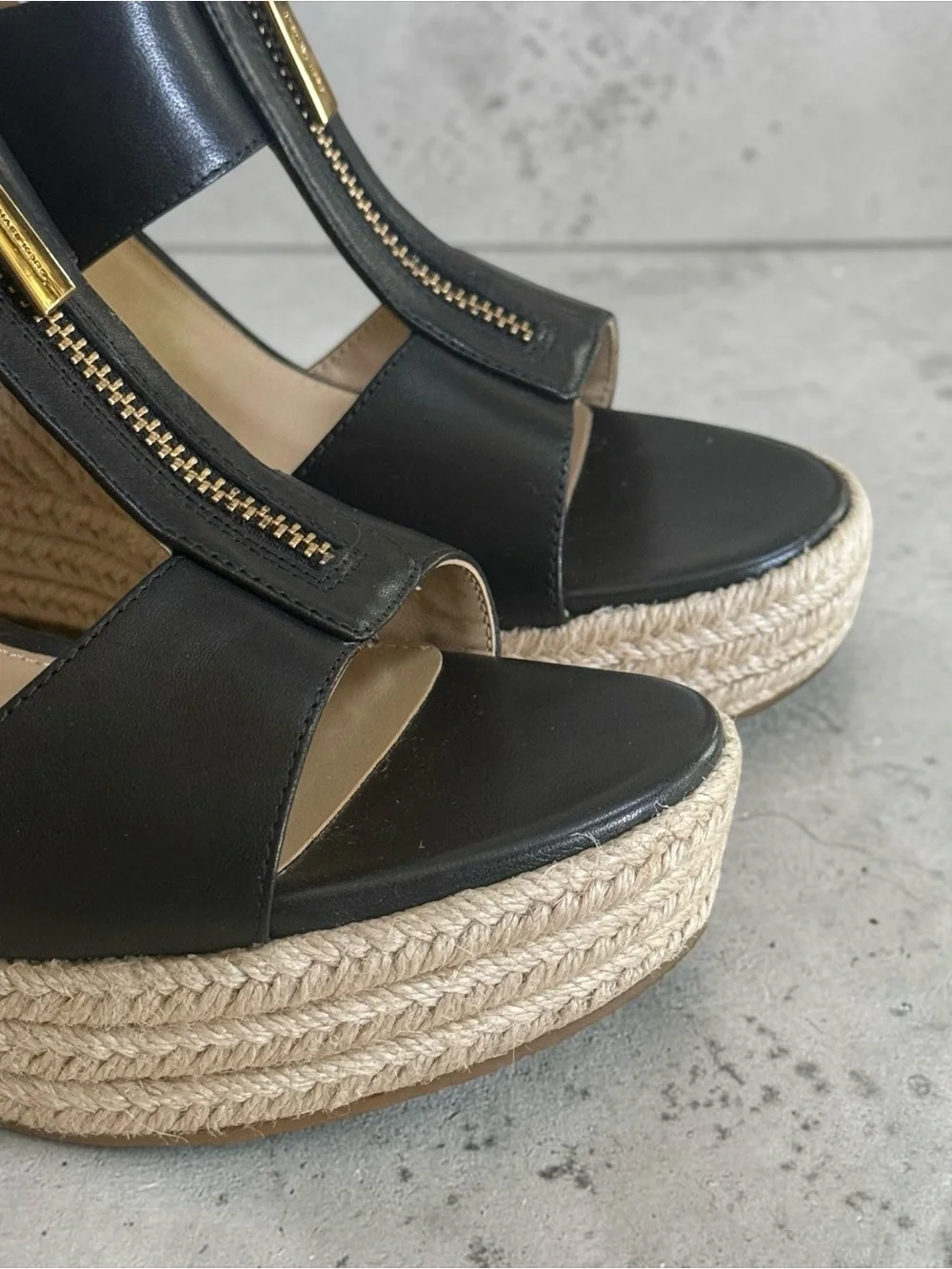 MICHAEL Michael Kors Black Leather Espadrille Wedge Sandals! Size 9.5! EUC!!